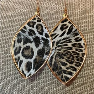 Gorgeous jeweleries, handmade, dressy colorful...